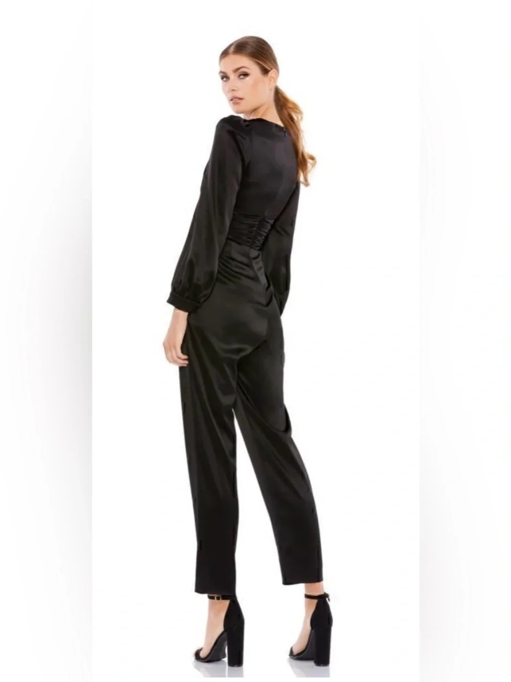 Mac Duggal elegant black